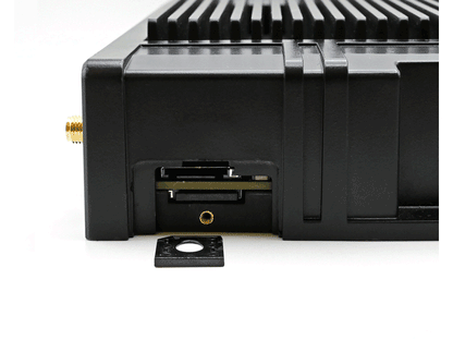 Digi IX40 - 5G NSA/SA, LTE Cat 19, Edge Computing, GNSS, Worldwide, FirstNet Capable, Quad Ethernet, Dual SFP, DB9M RS-232/422/485, GPIOs, No Accessories.